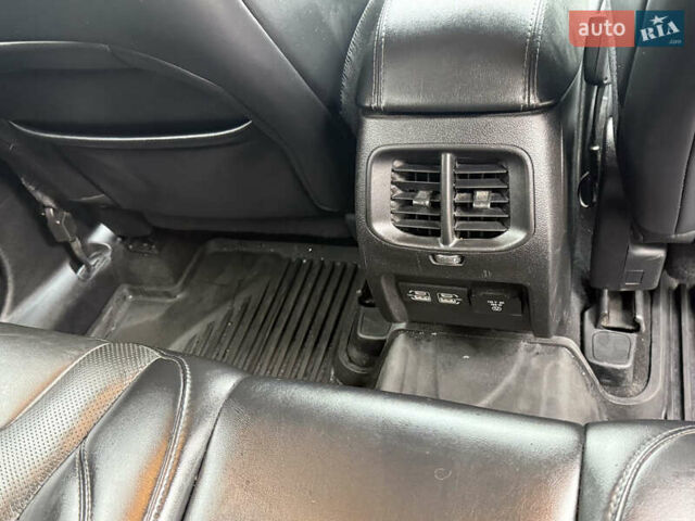 Чорний Джип Cherokee, об'ємом двигуна 3.24 л та пробігом 76 тис. км за 21500 $, фото 33 на Automoto.ua