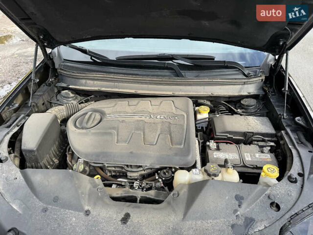 Чорний Джип Cherokee, об'ємом двигуна 3.24 л та пробігом 76 тис. км за 21500 $, фото 16 на Automoto.ua