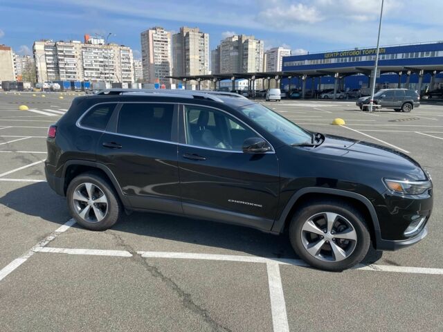 Джип Чероки 2020 в Киеве на Automoto.ua Черный Джип Чероки, объемом двигателя 3.2 л и пробегом 92 тыс. км за 17200 $, фото 7 на Automoto.ua