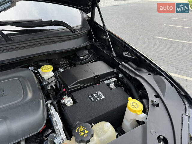 Черный Джип Чероки, объемом двигателя 2.36 л и пробегом 131 тыс. км за 17200 $, фото 43 на Automoto.ua