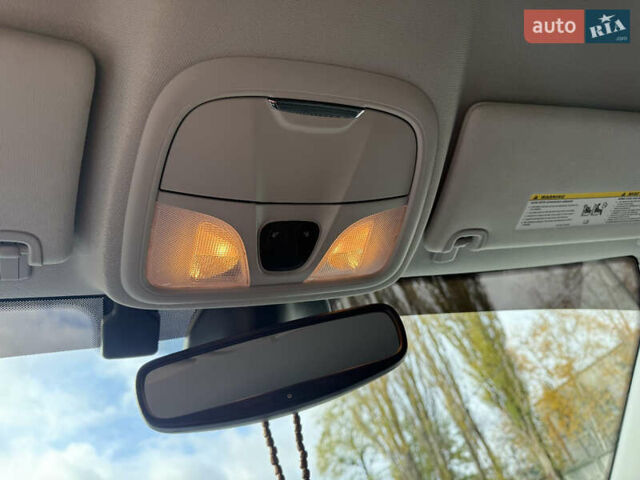 Чорний Джип Cherokee, об'ємом двигуна 3.24 л та пробігом 76 тис. км за 21500 $, фото 14 на Automoto.ua