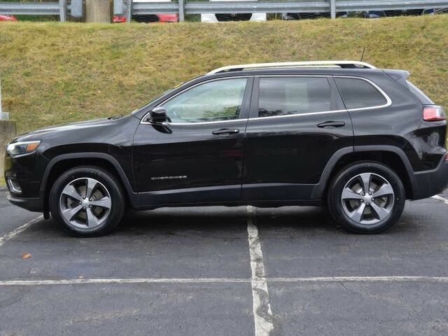 Черный Джип Чероки, объемом двигателя 3.2 л и пробегом 37 тыс. км за 15200 $, фото 6 на Automoto.ua