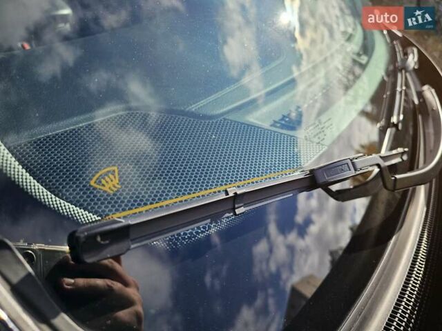 Чорний Джип Cherokee, об'ємом двигуна 3.24 л та пробігом 156 тис. км за 20500 $, фото 27 на Automoto.ua