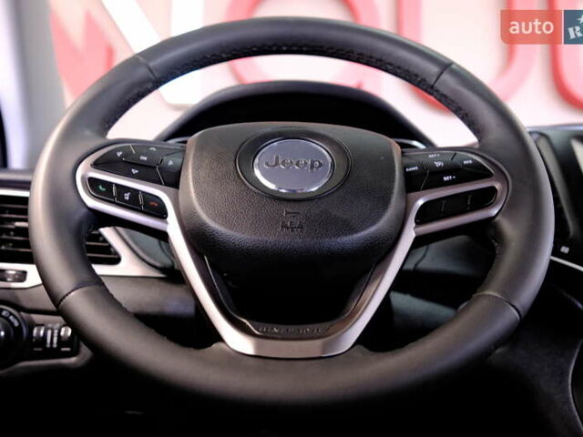 Джип Чероки 2020 в Одессе на Automoto.ua Черный Джип Чероки, объемом двигателя 2.4 л и пробегом 74 тыс. км за 14900 $, фото 43 на Automoto.ua