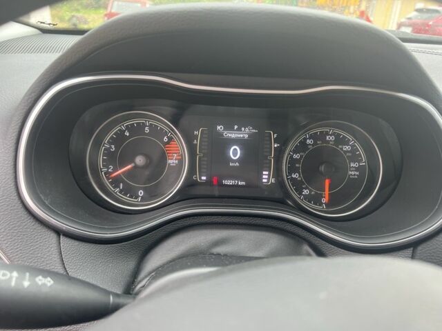 Чорний Джип Cherokee, об'ємом двигуна 2.4 л та пробігом 102 тис. км за 17500 $, фото 8 на Automoto.ua