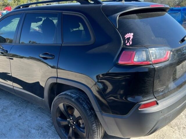 Чорний Джип Cherokee, об'ємом двигуна 2.4 л та пробігом 110 тис. км за 8900 $, фото 3 на Automoto.ua