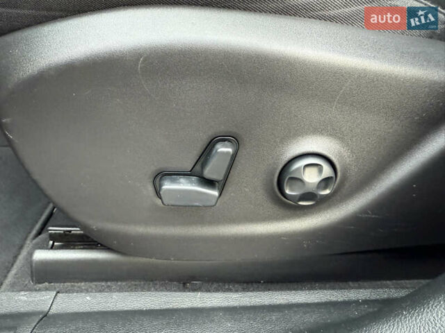 Черный Джип Чероки, объемом двигателя 2.36 л и пробегом 131 тыс. км за 17200 $, фото 35 на Automoto.ua