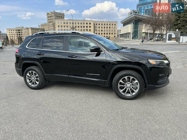 Чорний Джип Cherokee, об'ємом двигуна 2.36 л та пробігом 67 тис. км за 20000 $, фото 5 на Automoto.ua