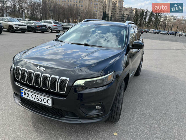 Чорний Джип Cherokee, об'ємом двигуна 2.36 л та пробігом 67 тис. км за 20000 $, фото 4 на Automoto.ua