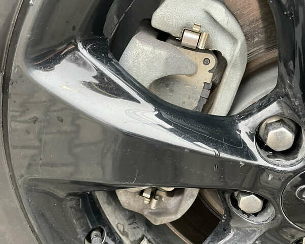 Чорний Джип Cherokee, об'ємом двигуна 2.36 л та пробігом 79 тис. км за 18000 $, фото 23 на Automoto.ua