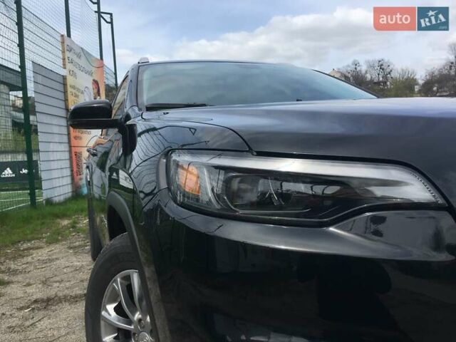 Чорний Джип Cherokee, об'ємом двигуна 2.4 л та пробігом 46 тис. км за 22999 $, фото 2 на Automoto.ua