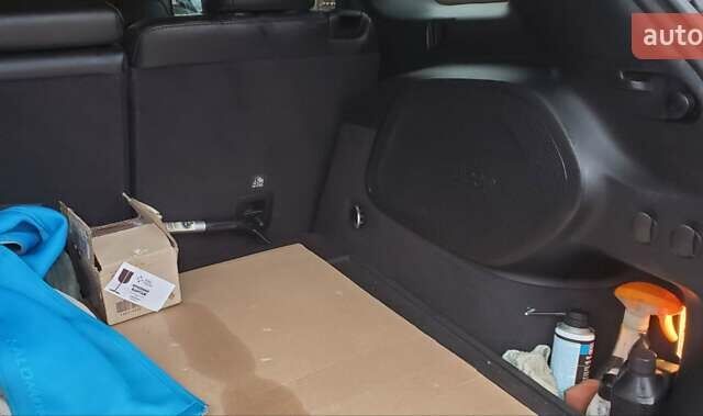 Чорний Джип Cherokee, об'ємом двигуна 3.24 л та пробігом 36 тис. км за 20300 $, фото 24 на Automoto.ua