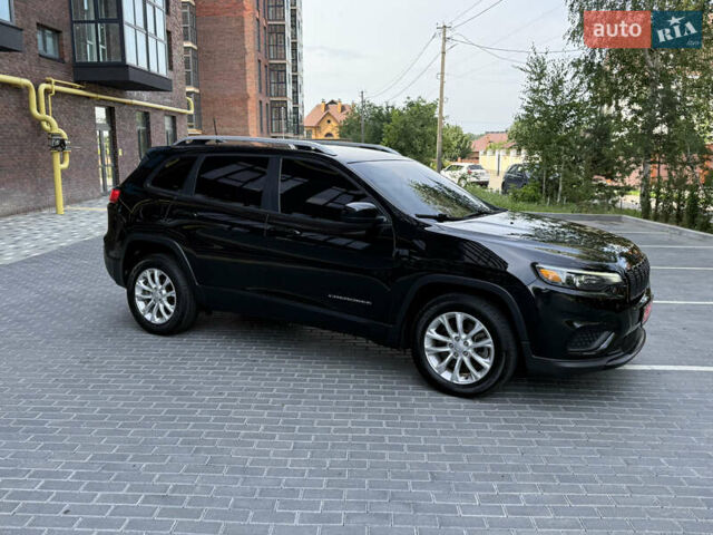Черный Джип Чероки, объемом двигателя 2.36 л и пробегом 131 тыс. км за 17200 $, фото 7 на Automoto.ua