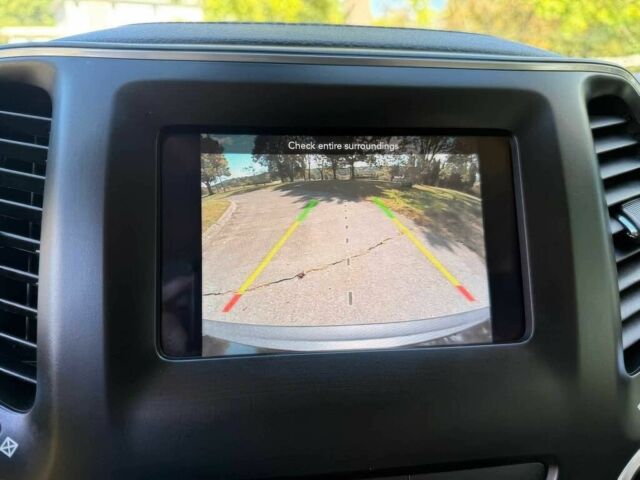 Чорний Джип Cherokee, об'ємом двигуна 2.4 л та пробігом 38 тис. км за 11900 $, фото 8 на Automoto.ua