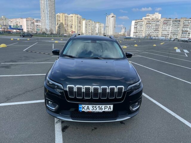 Джип Чероки 2020 в Киеве на Automoto.ua Черный Джип Чероки, объемом двигателя 3.2 л и пробегом 92 тыс. км за 17200 $, фото 1 на Automoto.ua