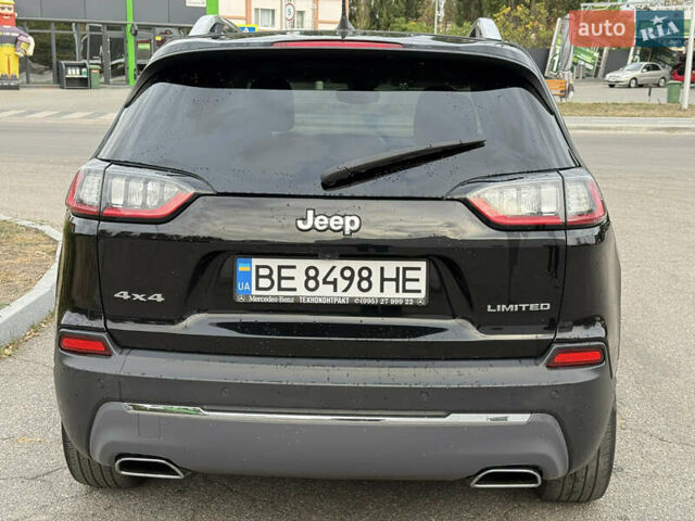 Черный Джип Чероки, объемом двигателя 2 л и пробегом 75 тыс. км за 20500 $, фото 2 на Automoto.ua