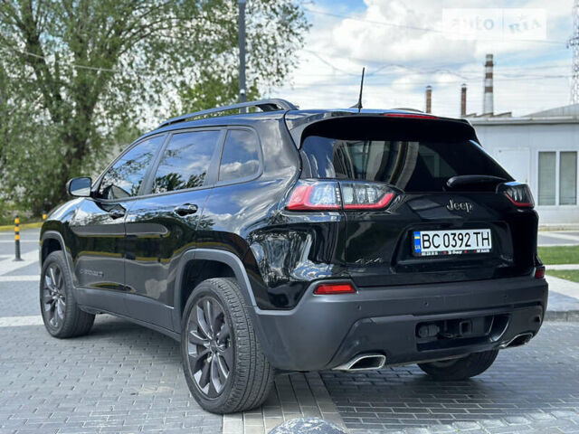 Чорний Джип Cherokee, об'ємом двигуна 3.24 л та пробігом 44 тис. км за 23900 $, фото 9 на Automoto.ua