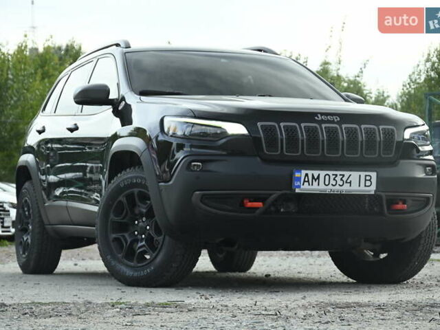 Чорний Джип Cherokee, об'ємом двигуна 3.24 л та пробігом 93 тис. км за 21200 $, фото 1 на Automoto.ua