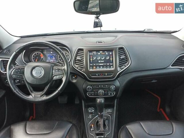 Черный Джип Чероки, объемом двигателя 3.24 л и пробегом 77 тыс. км за 21500 $, фото 9 на Automoto.ua