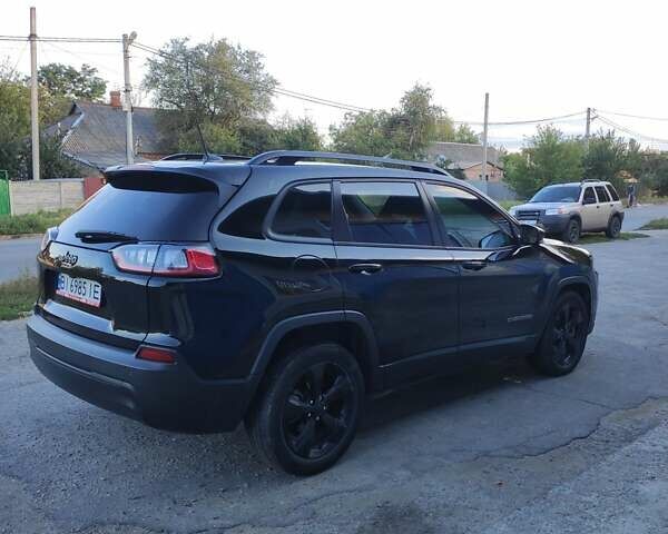 Чорний Джип Cherokee, об'ємом двигуна 2.36 л та пробігом 52 тис. км за 18999 $, фото 1 на Automoto.ua