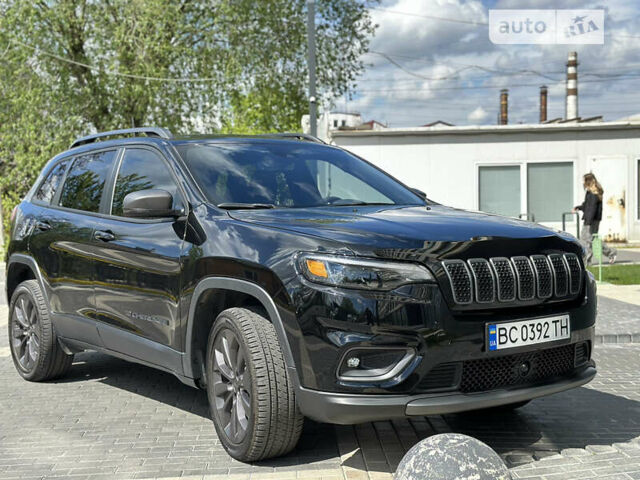 Чорний Джип Cherokee, об'ємом двигуна 3.24 л та пробігом 44 тис. км за 23900 $, фото 18 на Automoto.ua