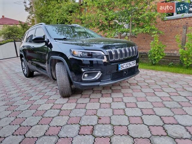 Джип Чероки 2021 в Львове на Automoto.ua Черный Джип Чероки, объемом двигателя 2.36 л и пробегом 106 тыс. км за 19000 $, фото 1 на Automoto.ua