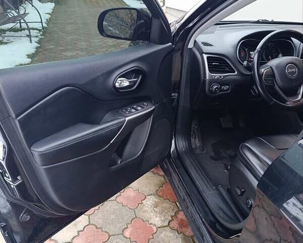 Черный Джип Чероки, объемом двигателя 2.36 л и пробегом 116 тыс. км за 16300 $, фото 21 на Automoto.ua