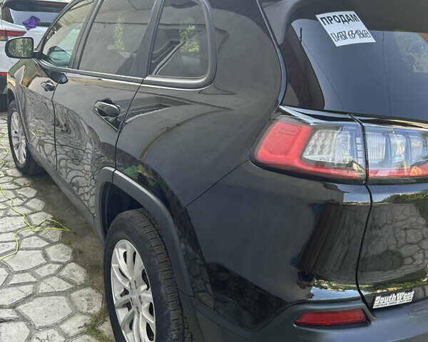 Черный Джип Чероки, объемом двигателя 2.36 л и пробегом 35 тыс. км за 17150 $, фото 4 на Automoto.ua