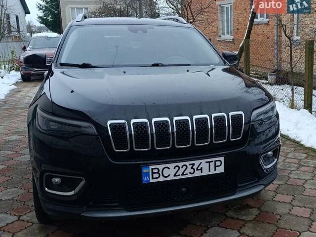 Черный Джип Чероки, объемом двигателя 2.36 л и пробегом 116 тыс. км за 16300 $, фото 1 на Automoto.ua