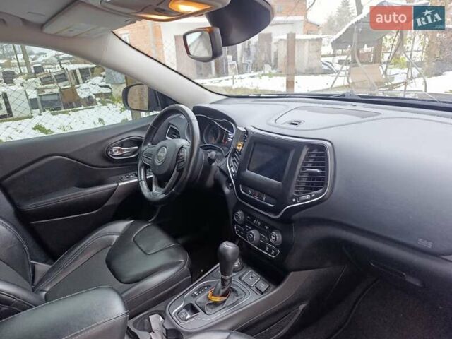 Черный Джип Чероки, объемом двигателя 2.36 л и пробегом 116 тыс. км за 16300 $, фото 15 на Automoto.ua