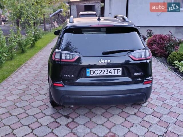 Джип Чероки 2021 в Львове на Automoto.ua Черный Джип Чероки, объемом двигателя 2.36 л и пробегом 106 тыс. км за 19000 $, фото 8 на Automoto.ua