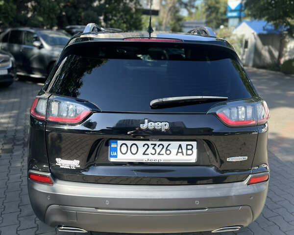 Чорний Джип Cherokee, об'ємом двигуна 3.24 л та пробігом 39 тис. км за 19900 $, фото 4 на Automoto.ua