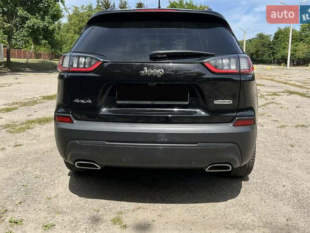 Черный Джип Чероки, объемом двигателя 3.24 л и пробегом 25 тыс. км за 20000 $, фото 4 на Automoto.ua
