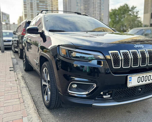 Джип Чероки 2022 в Киеве на Automoto.ua Черный Джип Чероки, объемом двигателя 3.24 л и пробегом 16 тыс. км за 23900 $, фото 23 на Automoto.ua