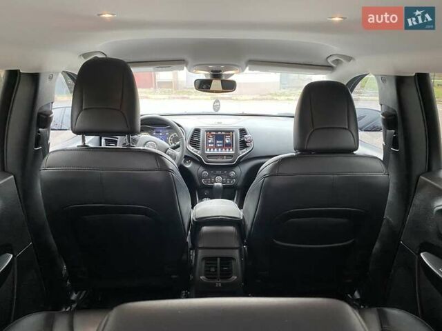 Черный Джип Чероки, объемом двигателя 3.24 л и пробегом 52 тыс. км за 26500 $, фото 13 на Automoto.ua