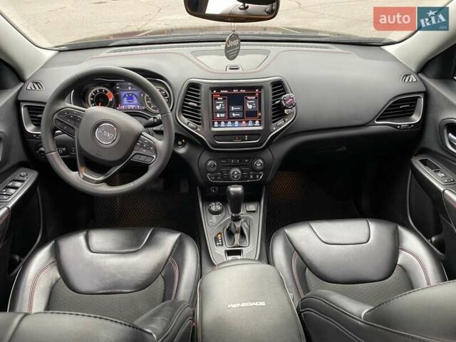 Черный Джип Чероки, объемом двигателя 3.24 л и пробегом 52 тыс. км за 26500 $, фото 16 на Automoto.ua