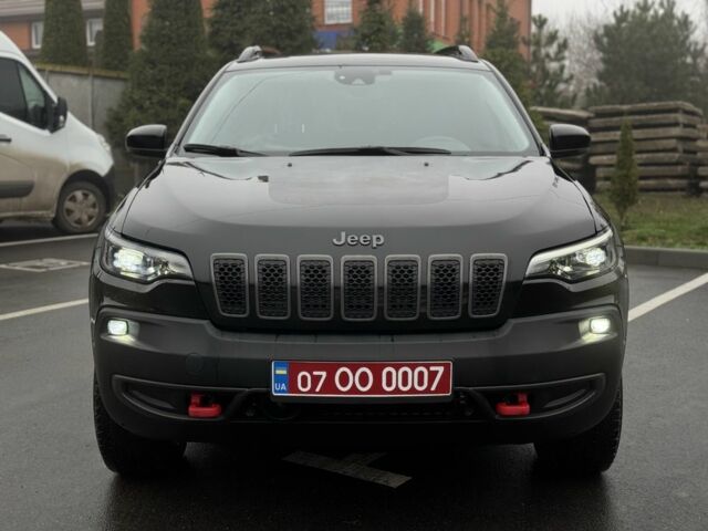 Черный Джип Чероки, объемом двигателя 3.2 л и пробегом 99 тыс. км за 19250 $, фото 4 на Automoto.ua