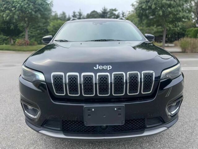 Черный Джип Чероки, объемом двигателя 2 л и пробегом 14 тыс. км за 12500 $, фото 1 на Automoto.ua