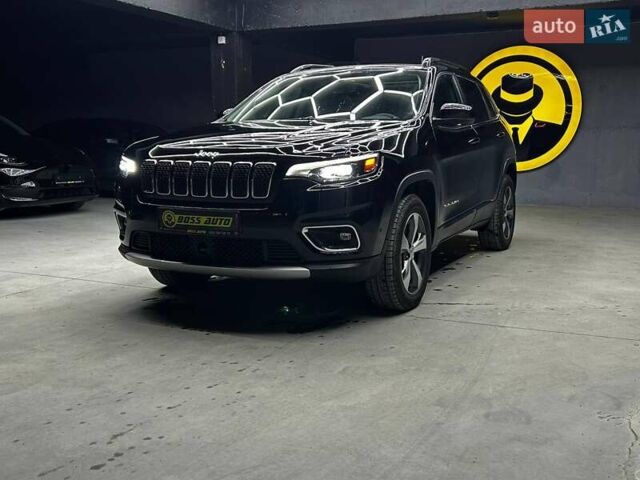 Чорний Джип Cherokee, об'ємом двигуна 3.2 л та пробігом 9 тис. км за 26000 $, фото 2 на Automoto.ua
