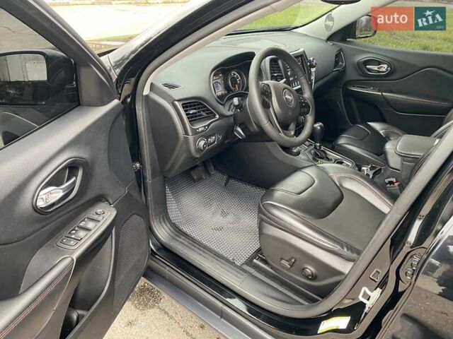 Черный Джип Чероки, объемом двигателя 3.24 л и пробегом 52 тыс. км за 26500 $, фото 15 на Automoto.ua