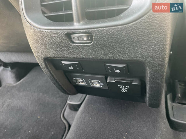 Черный Джип Чероки, объемом двигателя 3.24 л и пробегом 43 тыс. км за 24900 $, фото 12 на Automoto.ua