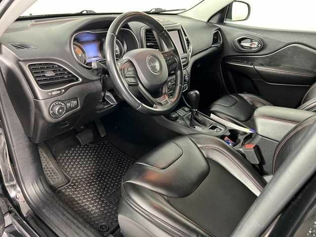 Черный Джип Чероки, объемом двигателя 3.2 л и пробегом 47 тыс. км за 19000 $, фото 18 на Automoto.ua