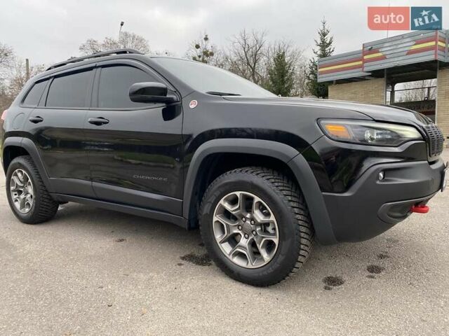 Черный Джип Чероки, объемом двигателя 3.24 л и пробегом 52 тыс. км за 26500 $, фото 2 на Automoto.ua