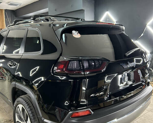 Джип Чероки 2022 в Киеве на Automoto.ua Черный Джип Чероки, объемом двигателя 3.24 л и пробегом 16 тыс. км за 23900 $, фото 5 на Automoto.ua