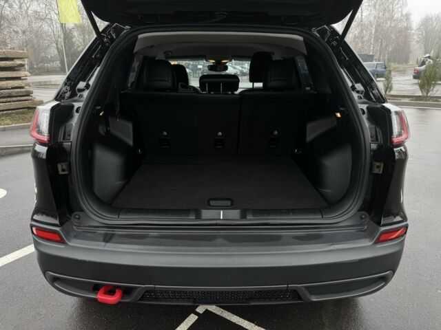 Черный Джип Чероки, объемом двигателя 3.2 л и пробегом 99 тыс. км за 19250 $, фото 16 на Automoto.ua