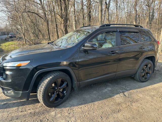 Чорний Джип Cherokee, об'ємом двигуна 0.24 л та пробігом 1 тис. км за 16700 $, фото 1 на Automoto.ua