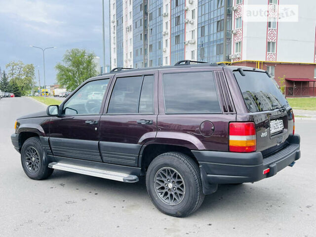 Коричневий Джип Cherokee, об'ємом двигуна 4 л та пробігом 152 тис. км за 5000 $, фото 1 на Automoto.ua