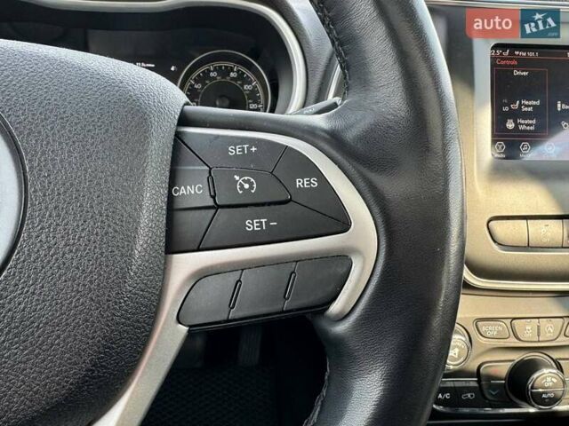 Коричневый Джип Чероки, объемом двигателя 3.24 л и пробегом 102 тыс. км за 18490 $, фото 17 на Automoto.ua