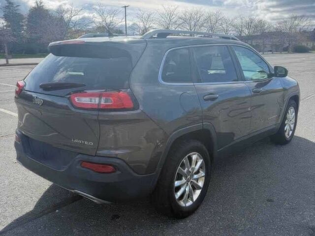 Коричневый Джип Чероки, объемом двигателя 3.2 л и пробегом 72 тыс. км за 12000 $, фото 3 на Automoto.ua