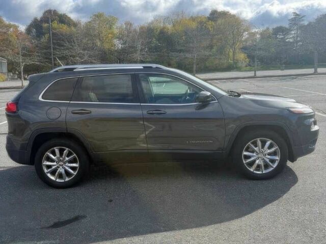 Коричневый Джип Чероки, объемом двигателя 3.2 л и пробегом 72 тыс. км за 12000 $, фото 2 на Automoto.ua